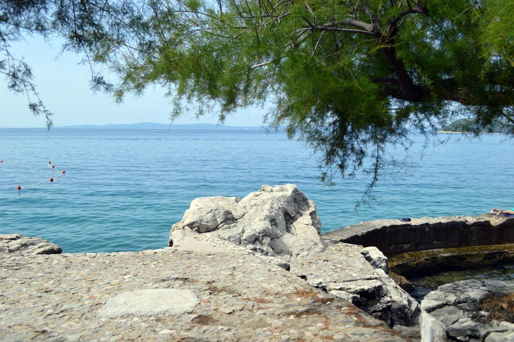 Apartment Lju On The Beach Split Buitenkant foto