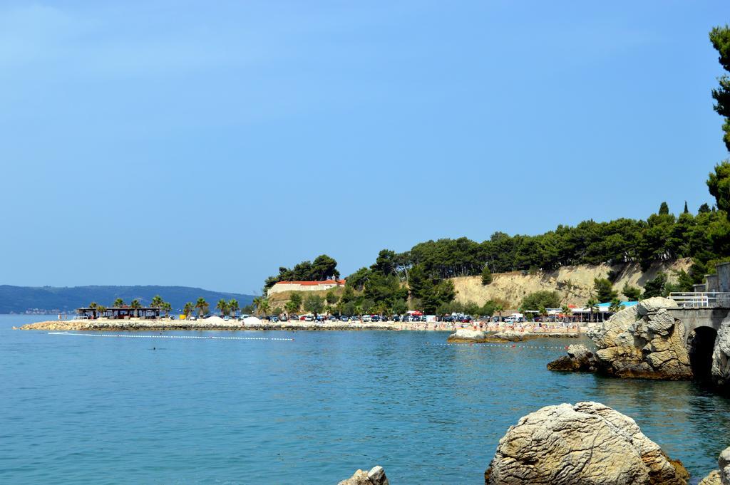 Apartment Lju On The Beach Split Buitenkant foto