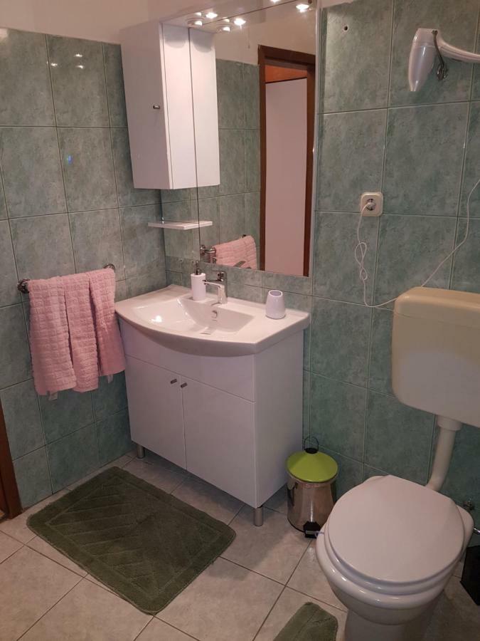 Apartment Lju On The Beach Split Buitenkant foto