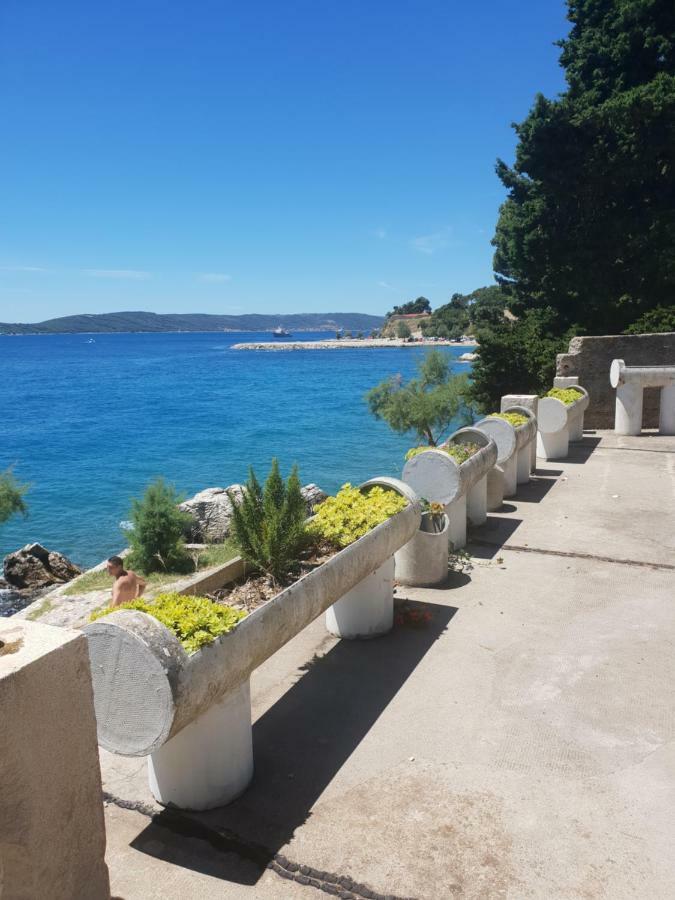 Apartment Lju On The Beach Split Buitenkant foto